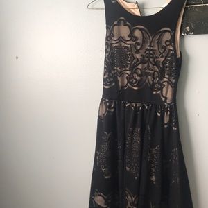 Gorgeous night on the town dress.